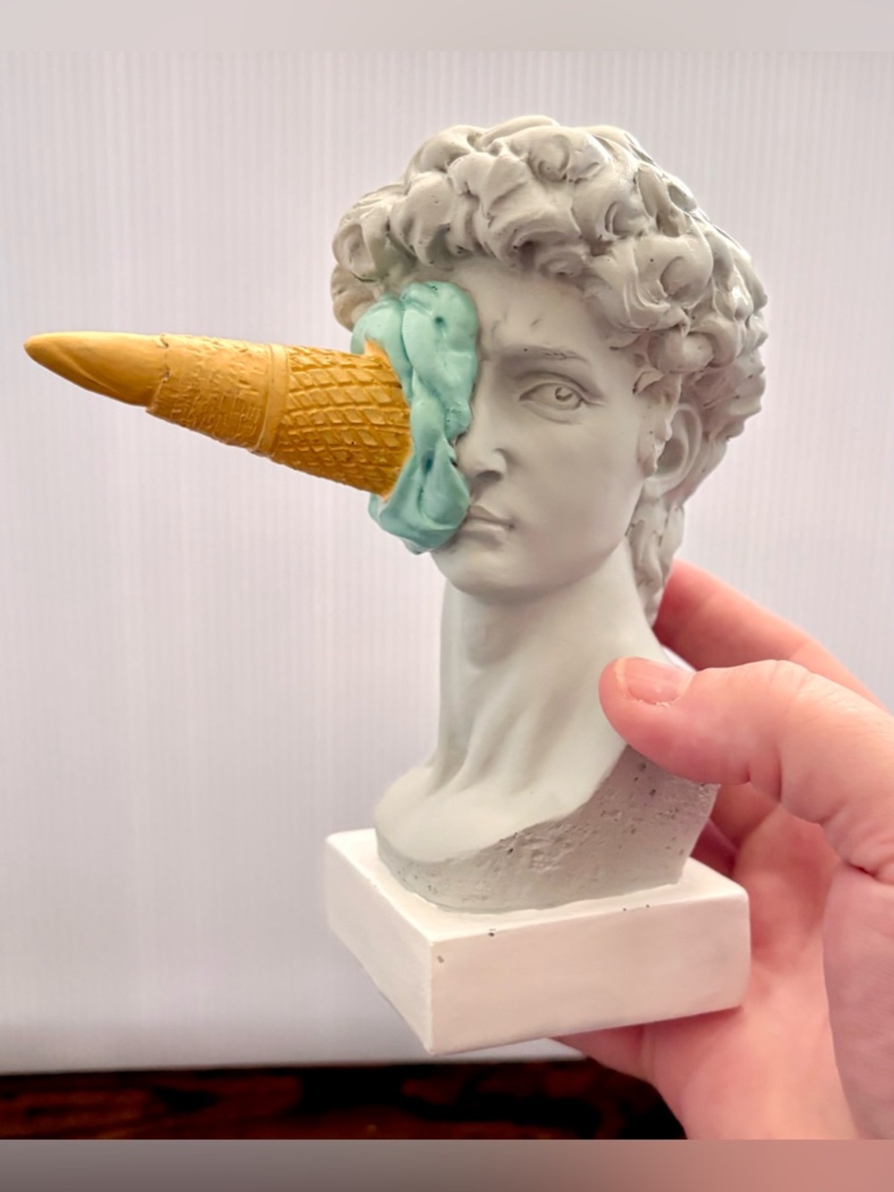 Funny David Ice Cream Cone White Gray Bust Resin Sculpture Paperweight Decor - Picture 3 of 4